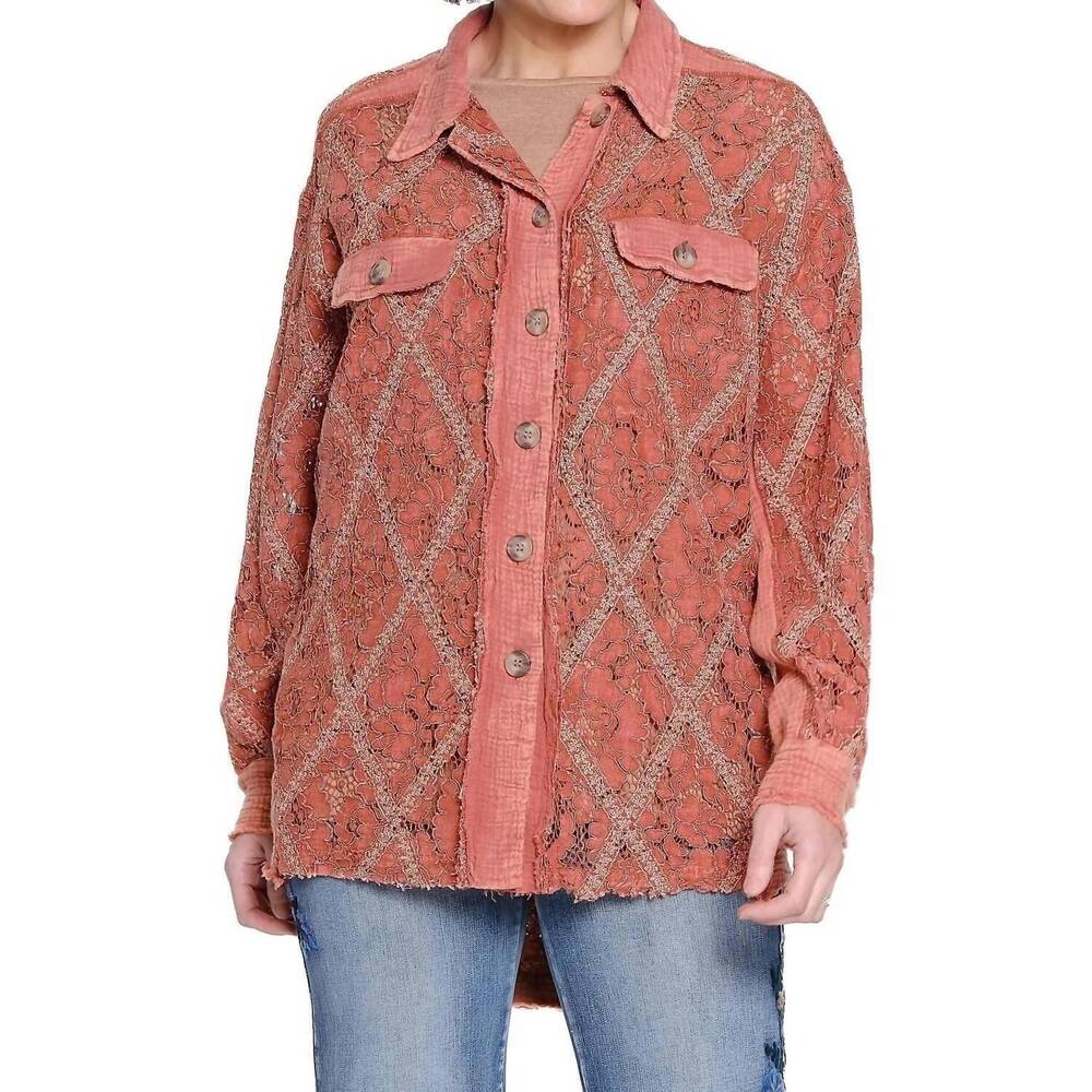 NEW TRU LUXE lace patch top in rust
